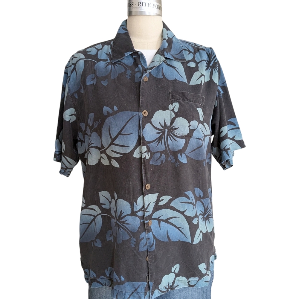Tommy Bahama Blue Floral Silk Hawaiian Shirt Size Medium